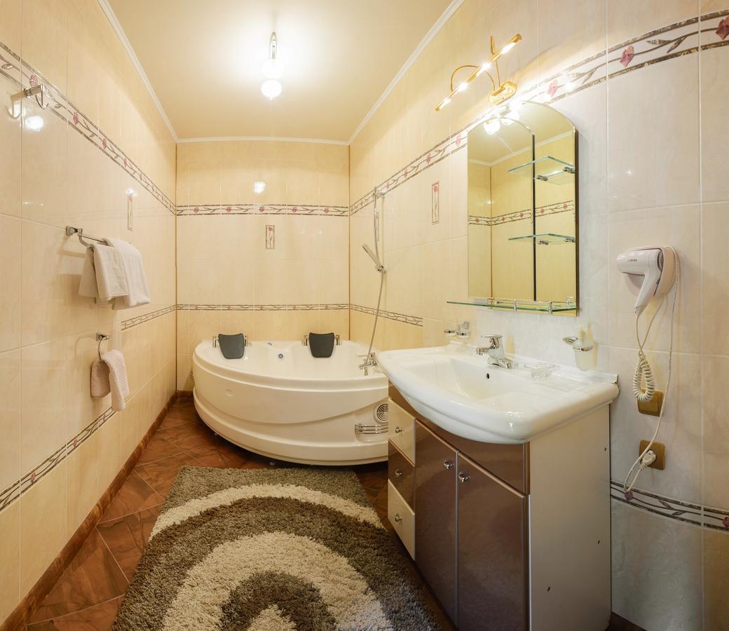 Ghostinitsa "Lina" Otel Kızılyar Dış mekan fotoğraf